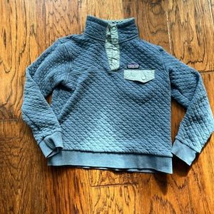 Patagonia quilted pull over